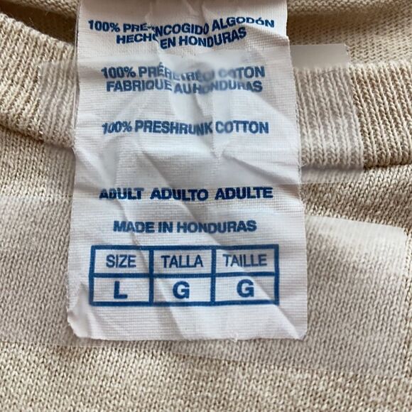 Delta Smart Kitty Cat Tee Shirt - Picture 6 of 7